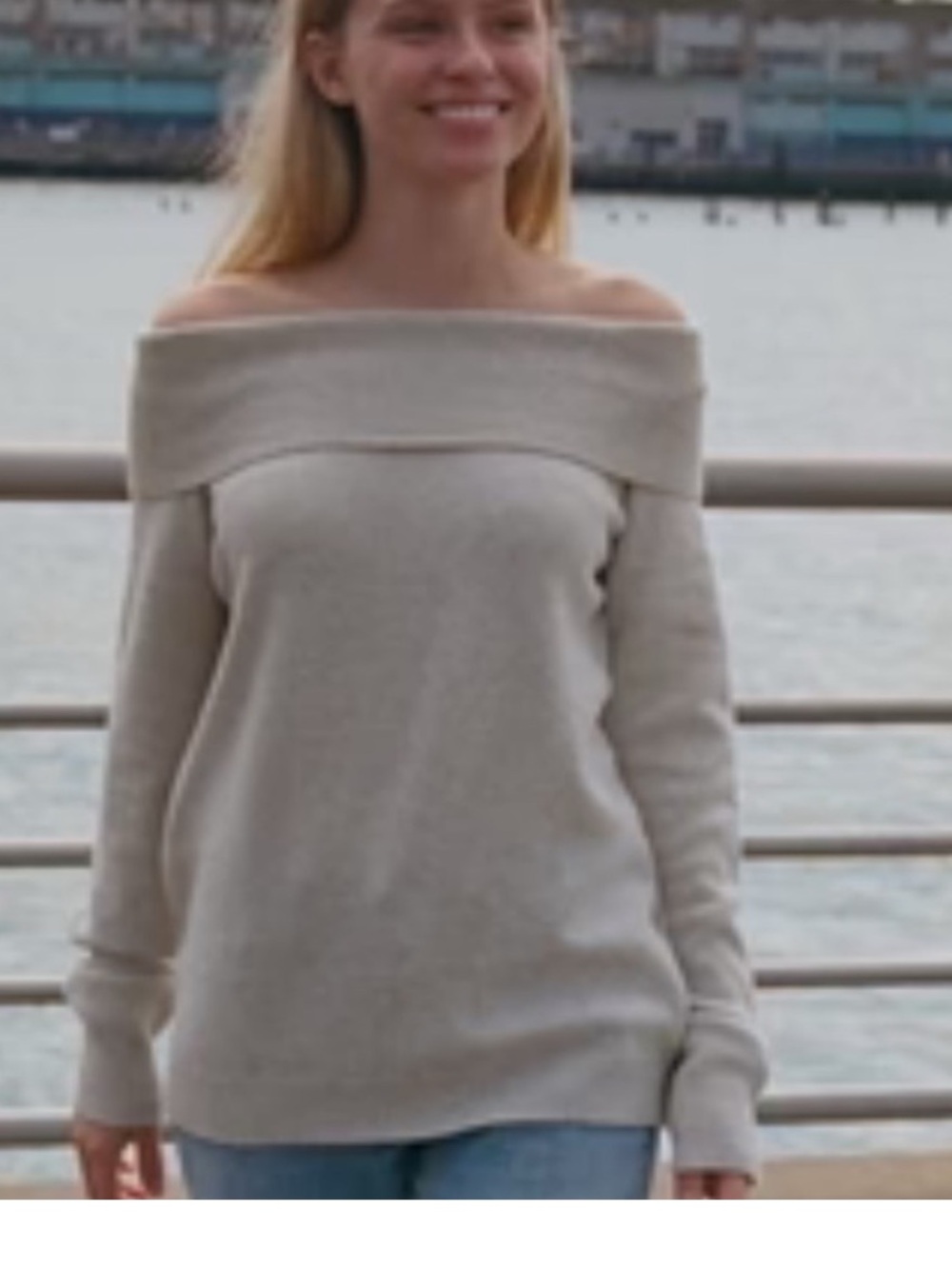 Brandy Melville Renata Sweater Beige Wool